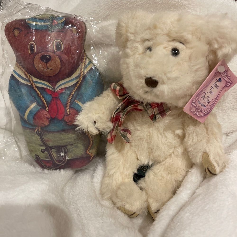 Russ Bears From The Past Byron and Russ Tin